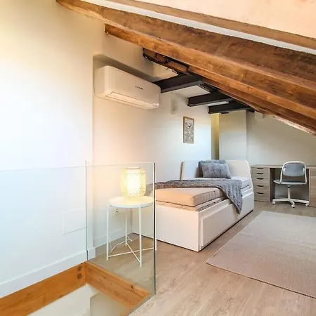 Designer Duplex In The Center * 산탄데르