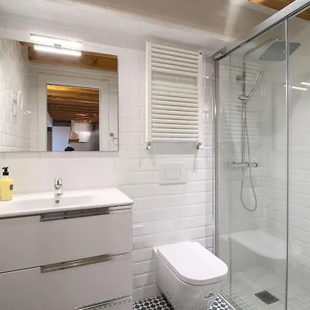 Designer Duplex In The Center